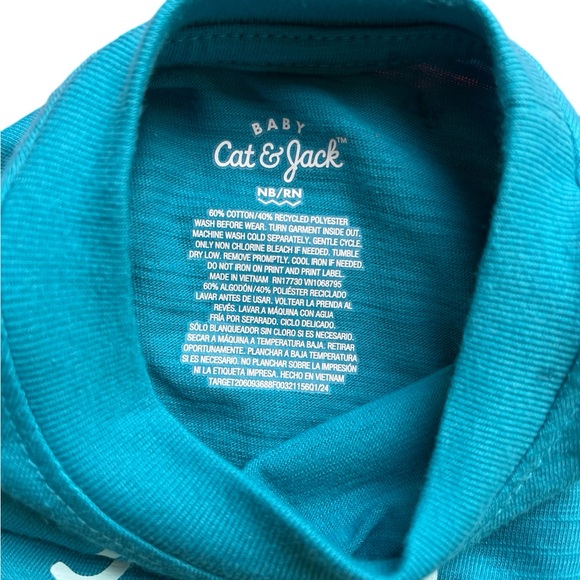 BNWT Cat & Jack baby guppy Tshirt - Picture 3 of 6